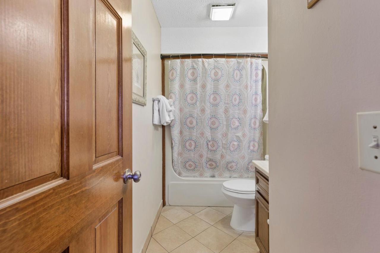 Spacious Modern Condo - 1St Floor - One Block To The Beach Myrtle Beach Extérieur photo